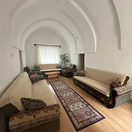 Ayten Hanim Konagi *