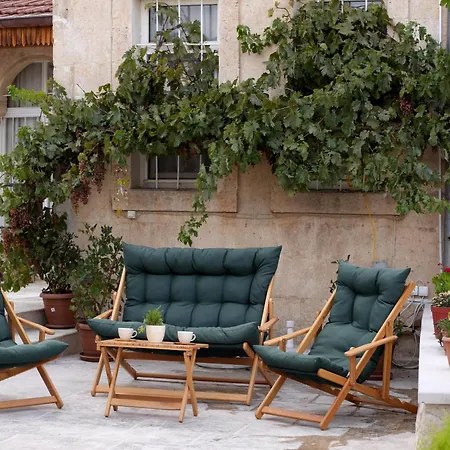 Ayten Hanim Konagi *