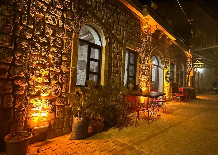 Ayten Hanim Konagi *